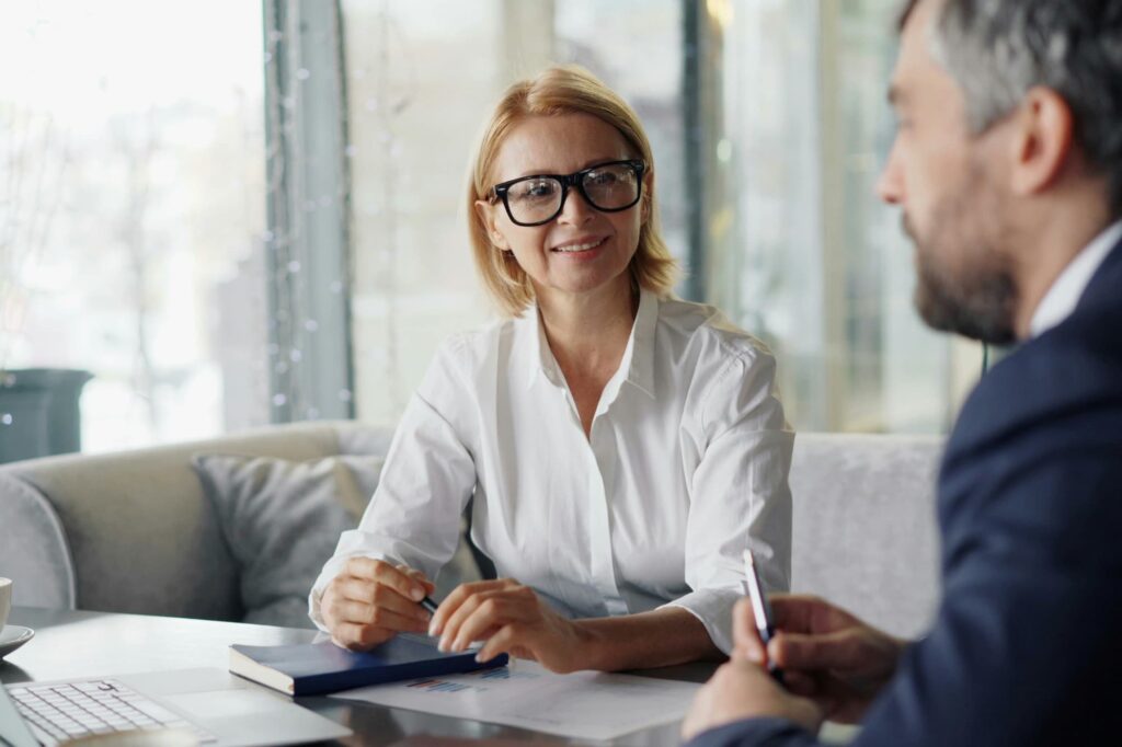 Firefly Legal connects clients with nationwide process serving specialists equipped to handle time-sensitive cases and evasive respondents.